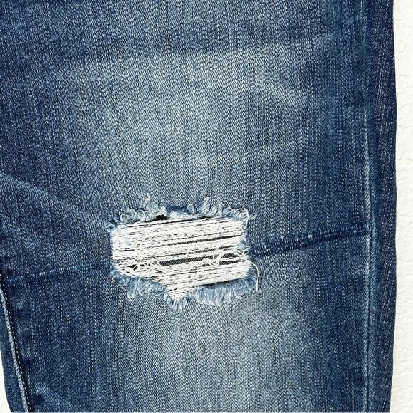 Judy Blue Boyfriend Fit Distressed 5/27 - Picture 6 of 10